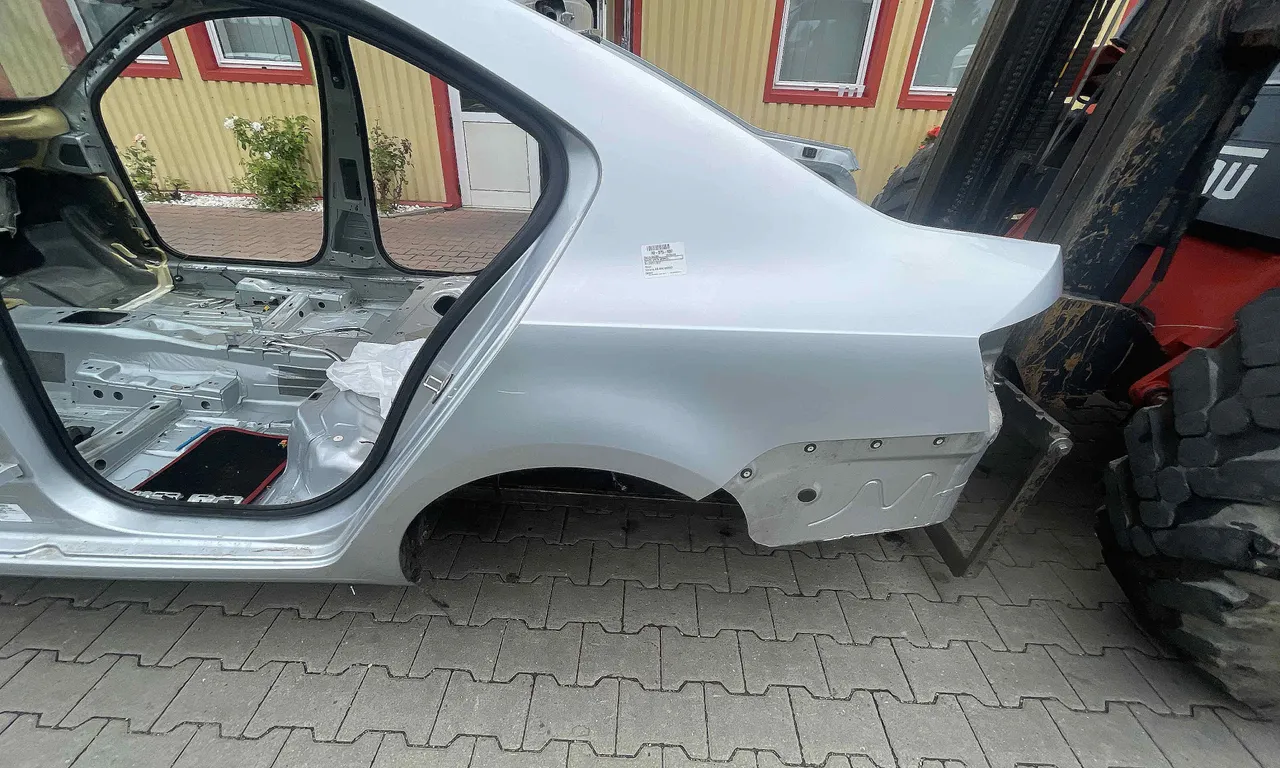 ARIPA SPATE STANGA SKODA OCTAVIA III 2012-2021