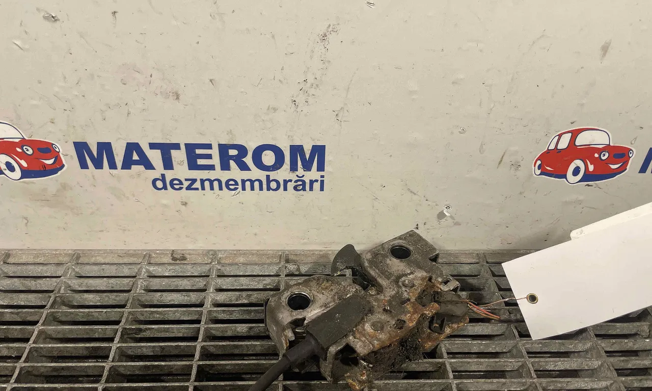 INCUIETOARE CAPOTA FATA SKODA OCTAVIA III 2012-2021