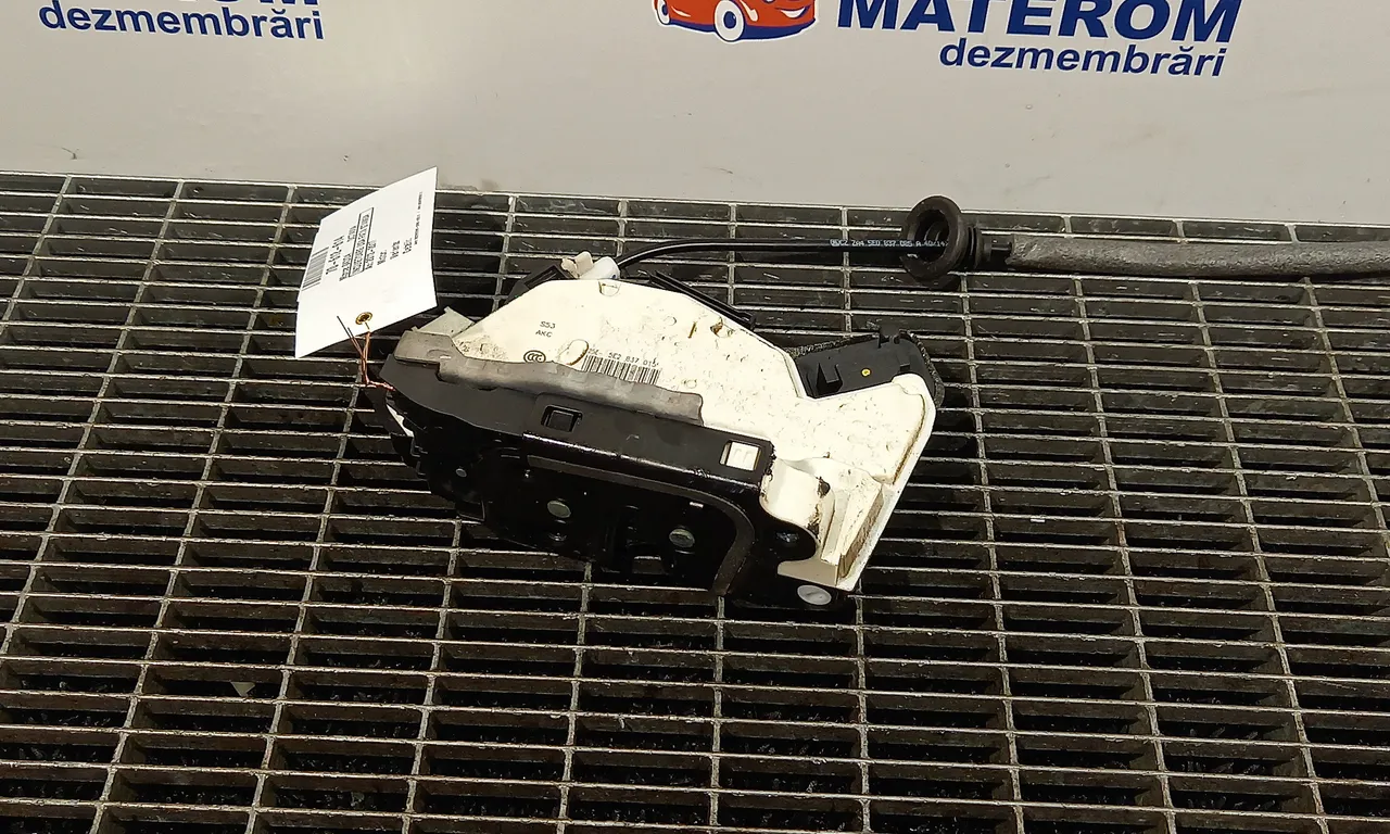 INCUIETOARE USA FATA STANGA SKODA OCTAVIA III 2012-2021