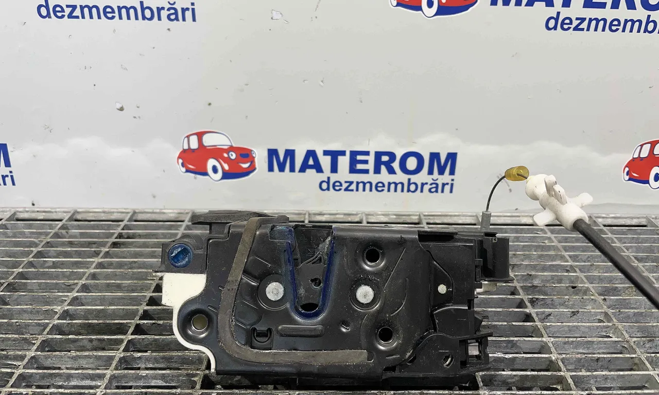 INCUIETOARE USA FATA STANGA SKODA OCTAVIA III 2012-2021
