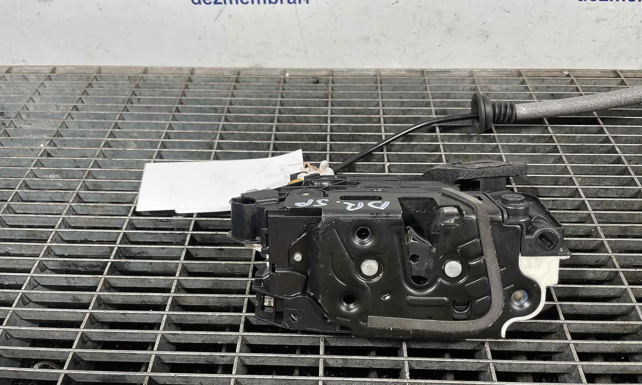INCUIETOARE USA SPATE DREAPTA SKODA OCTAVIA III 2012-2021