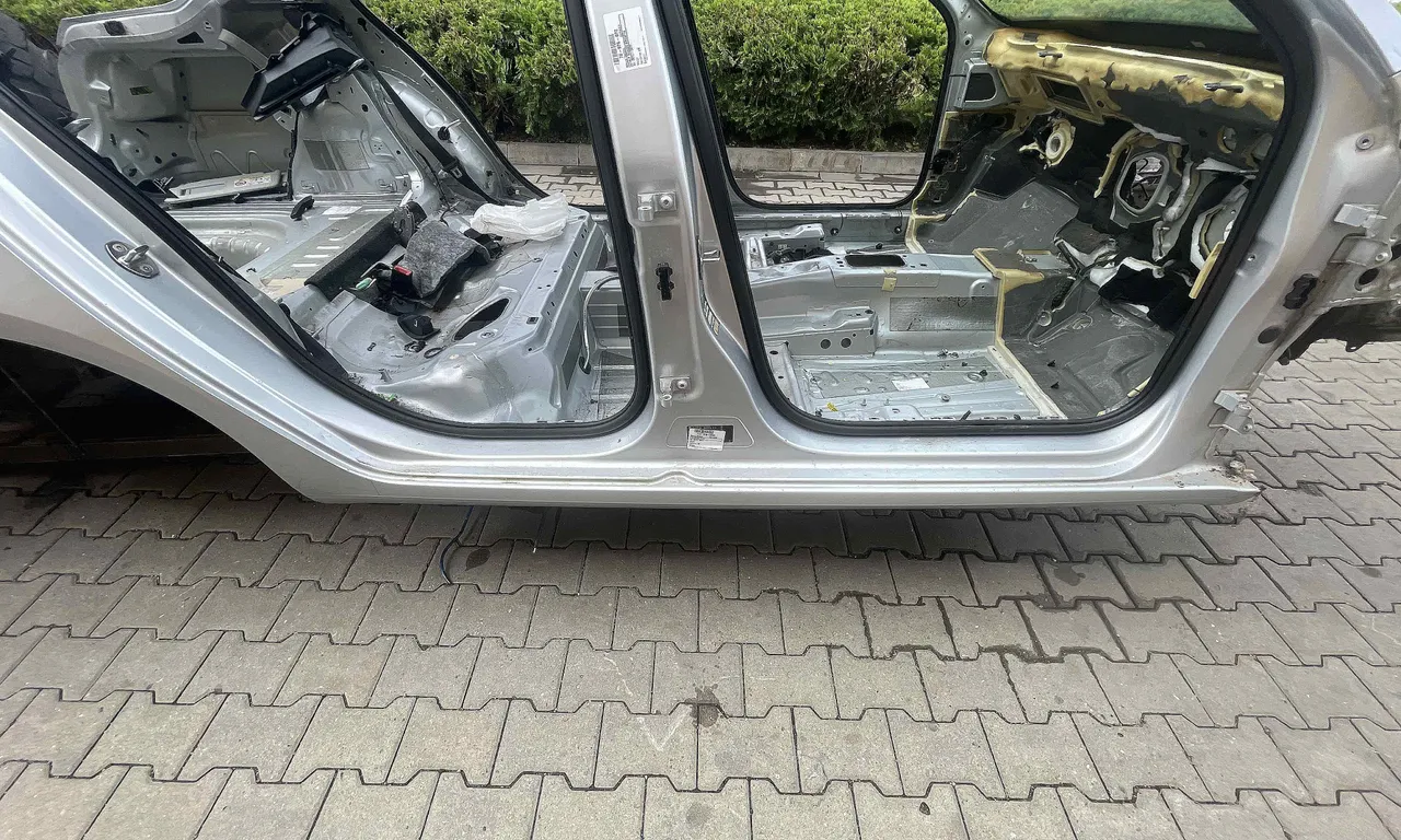 PRAG DREAPTA SKODA OCTAVIA III 2012-2021