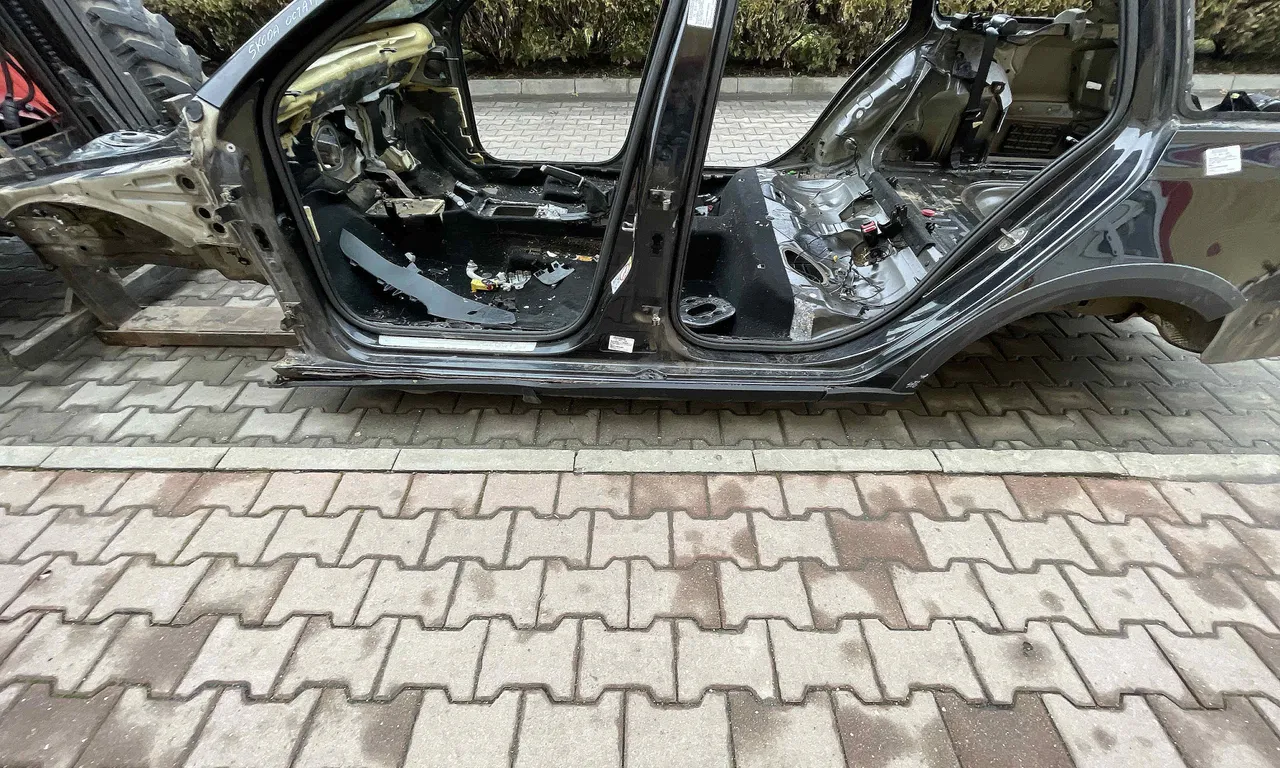 PRAG STANGA SKODA OCTAVIA III 2012-2021