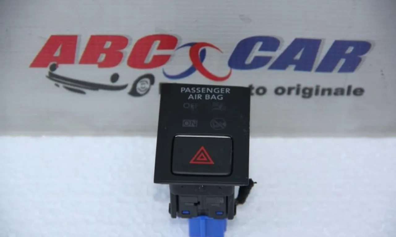 Buton avarie SKODA OCTAVIA III 2012-2021