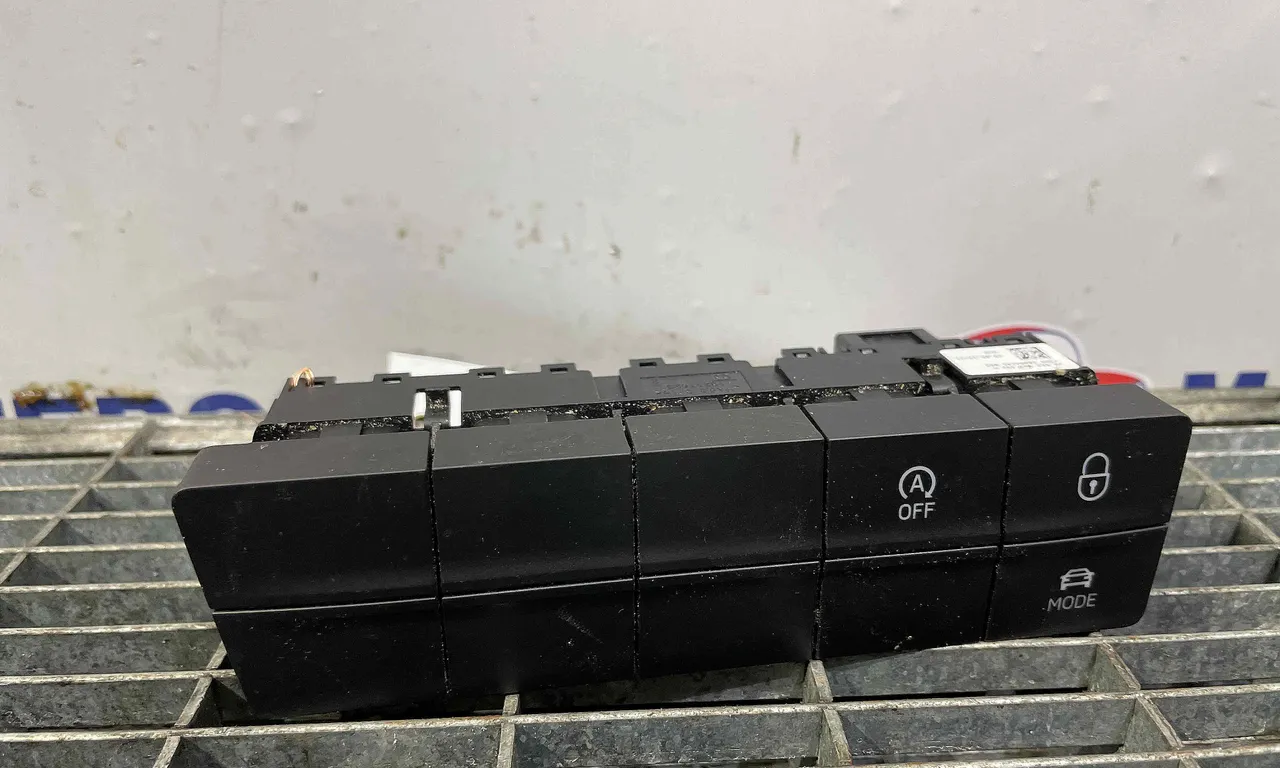 INTRERUPATOR START/STOP OFF SKODA OCTAVIA III 2012-2021