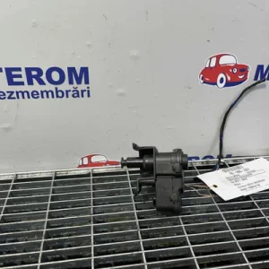 MOTORAS DESCHIDERE