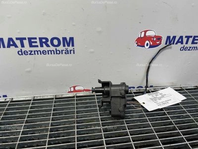 MOTORAS DESCHIDERE