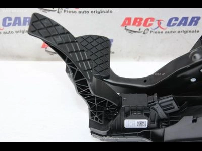 Pedala acceleratie