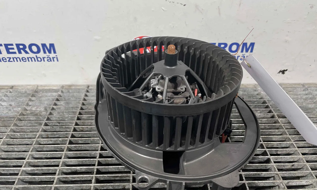 VENTILATOR INCALZIRE SKODA OCTAVIA III 2012-2021