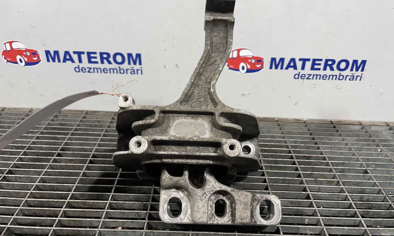 TAMPON MOTOR SKODA OCTAVIA III 2012-2021