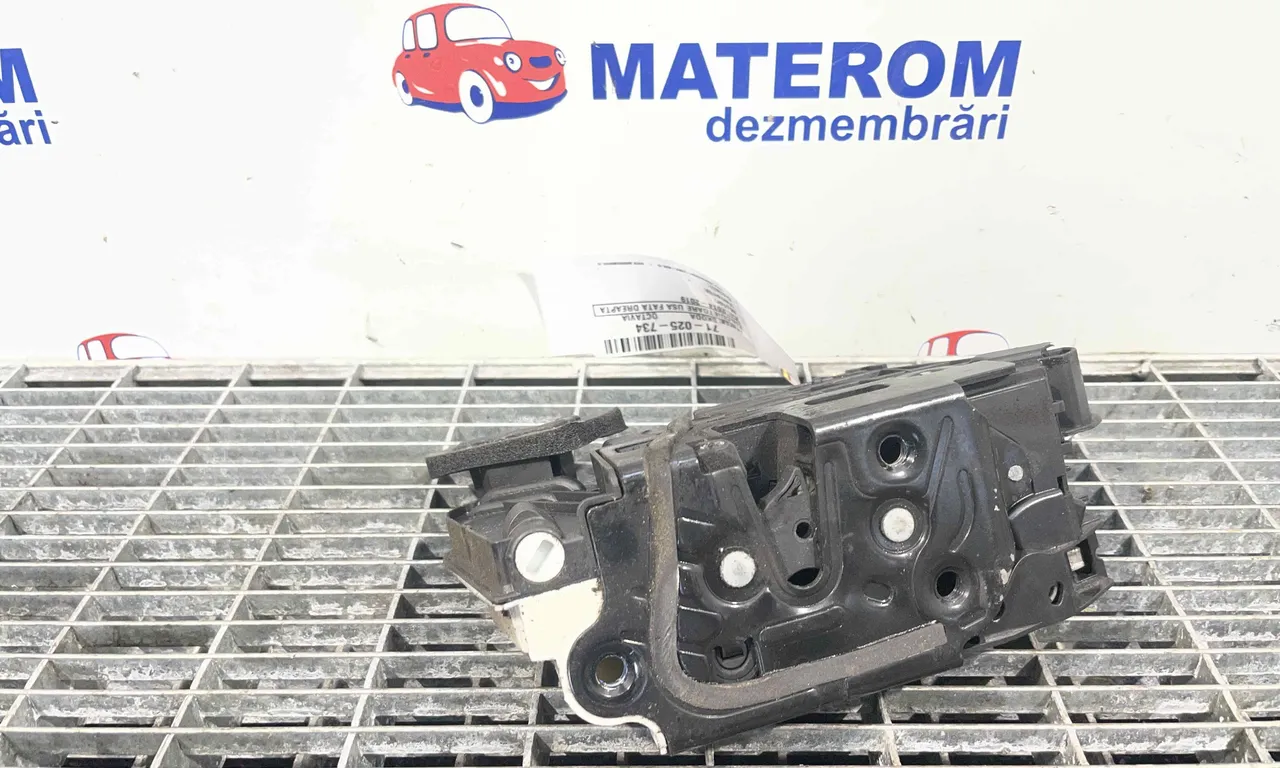 INCUIETOARE USA FATA DREAPTA SKODA OCTAVIA III 2012-2020