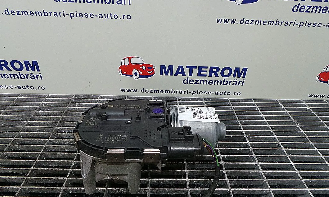 MOTORAS STERGATOR PARBRIZ SKODA OCTAVIA III 2012-2020