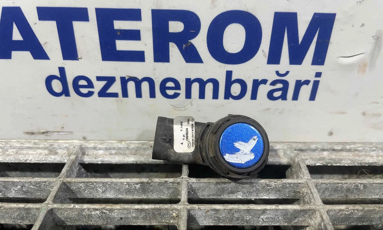 SENZOR PARCARE FATA SKODA OCTAVIA III 2012-2020