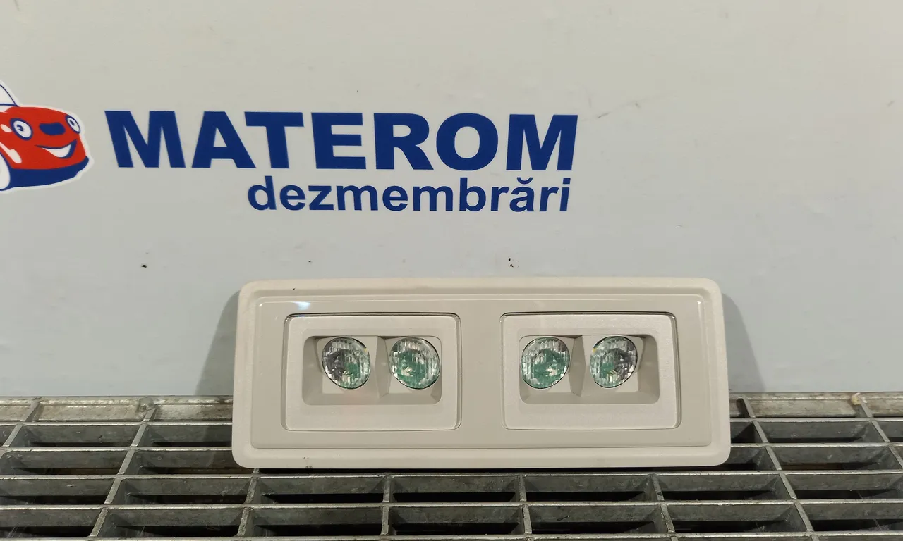 LAMPA PLAFONIERA SKODA OCTAVIA IV 2019-2024