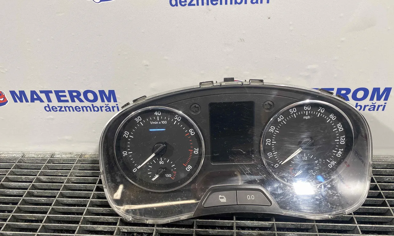 CEAS BORD SKODA RAPID 2011-2017