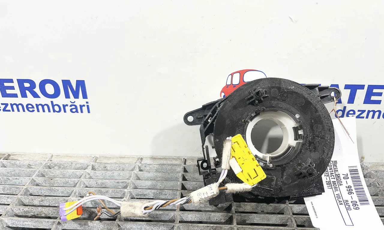 CONTACT MOBIL VOLAN SKODA RAPID 2011-2017
