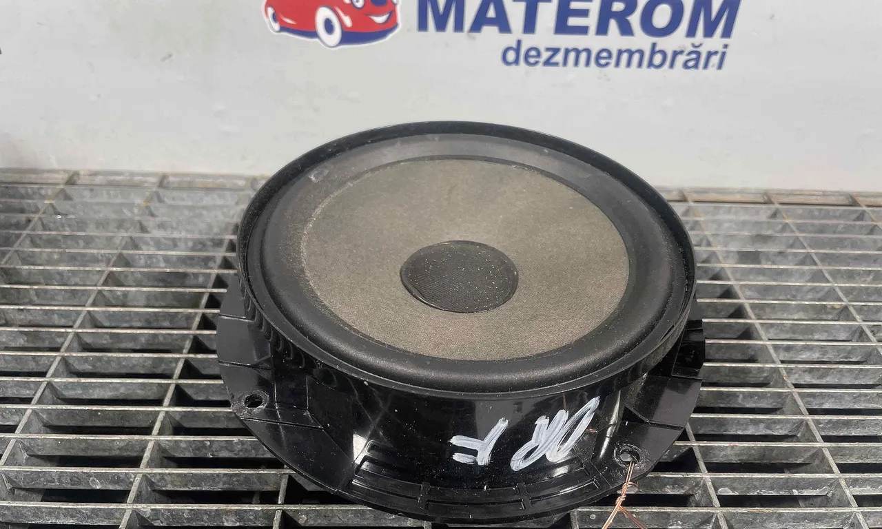 DIFUZOR AUDIO SKODA RAPID 2011-2017