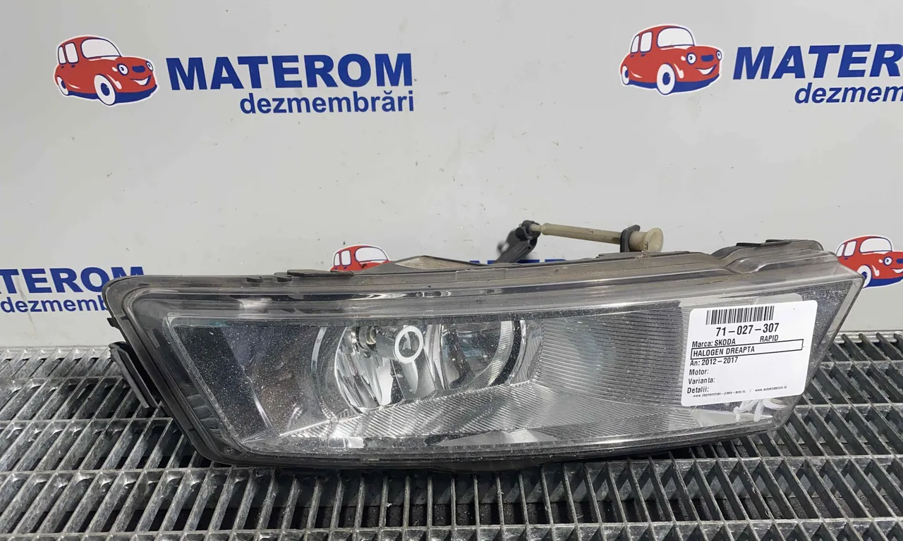 HALOGEN DREAPTA SKODA RAPID 2011-2017