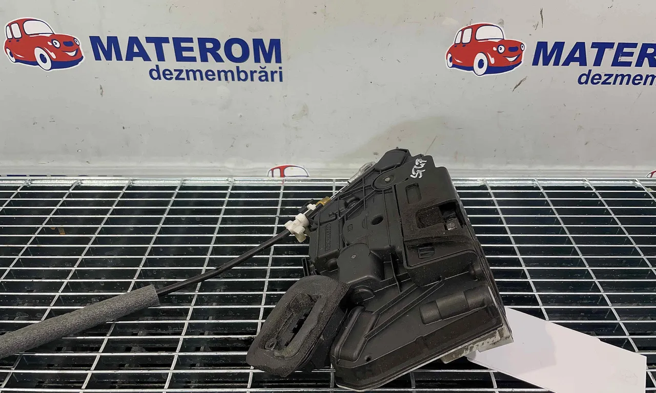 INCUIETOARE USA FATA STANGA SKODA RAPID 2012-2022