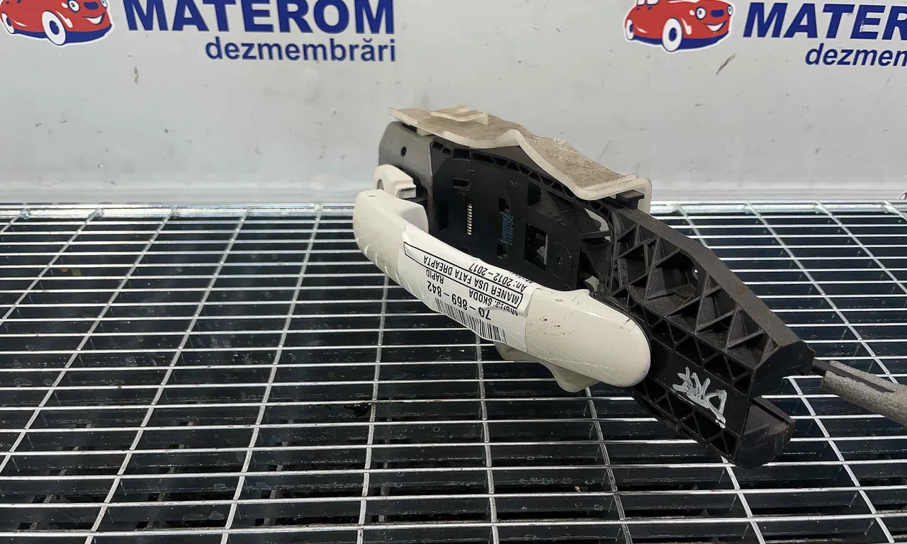 MANER USA FATA DREAPTA SKODA RAPID 2012-2022