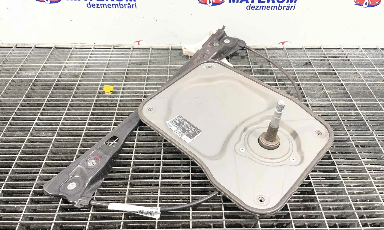 MACARA USA SPATE DREAPTA SKODA ROOMSTER 2006-2015