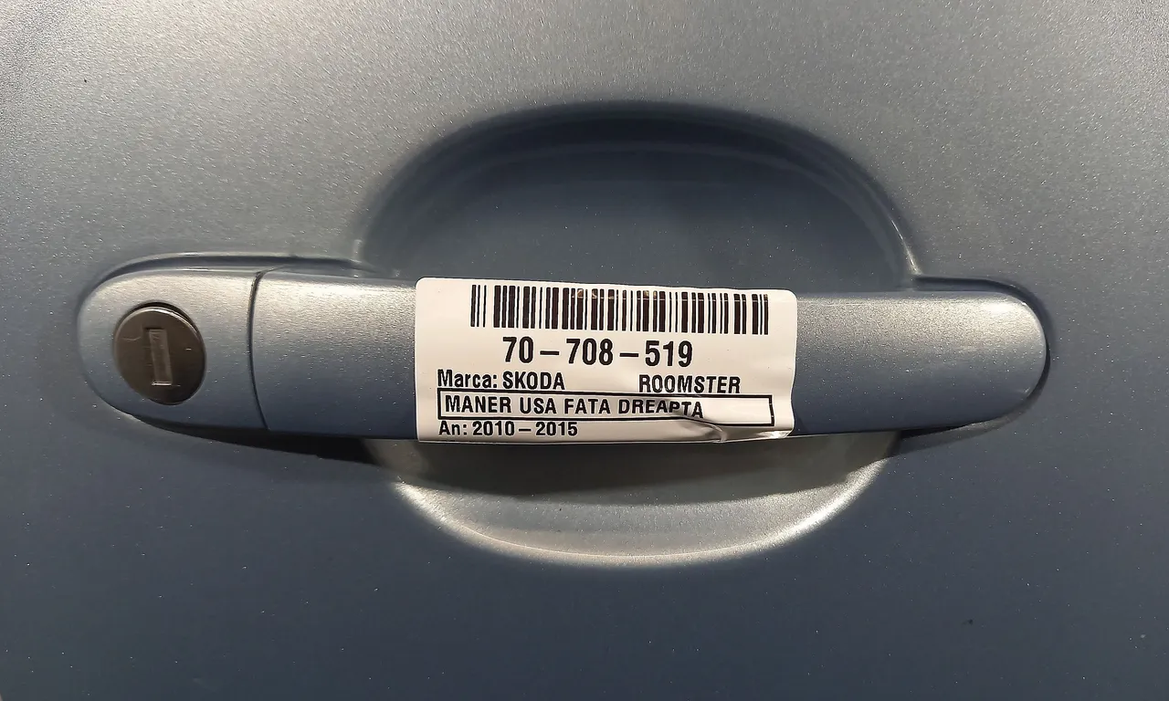 MANER USA FATA DREAPTA SKODA ROOMSTER 2006-2015