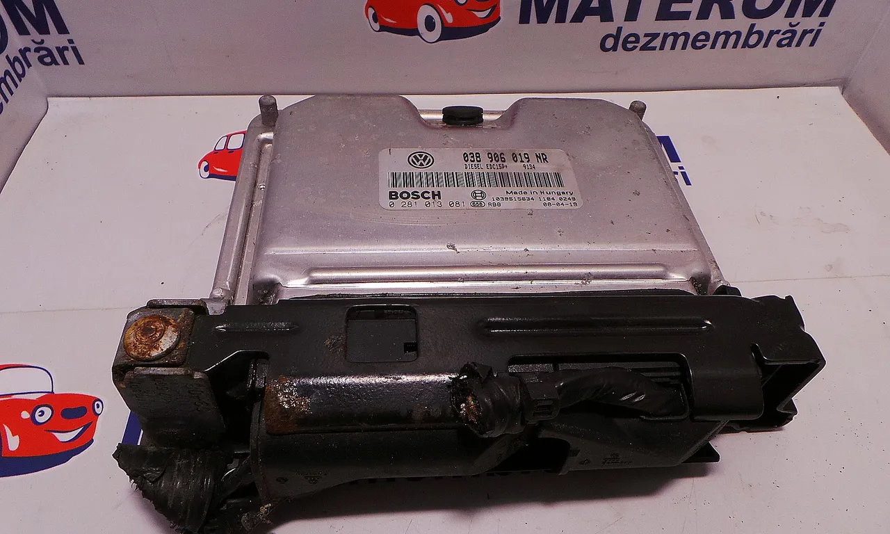 CALCULATOR MOTOR SKODA ROOMSTER 2006-2015