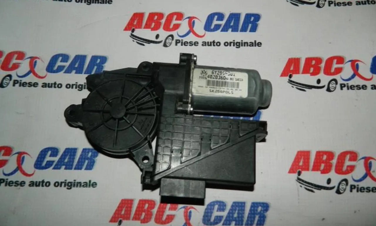 Motoras macara usa dreapta fata SKODA ROOMSTER 2006-2015