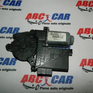 Motoras macara usa dreapta fata