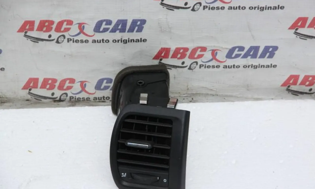 Grila ventilatie dreapta SKODA ROOMSTER 2006-2015