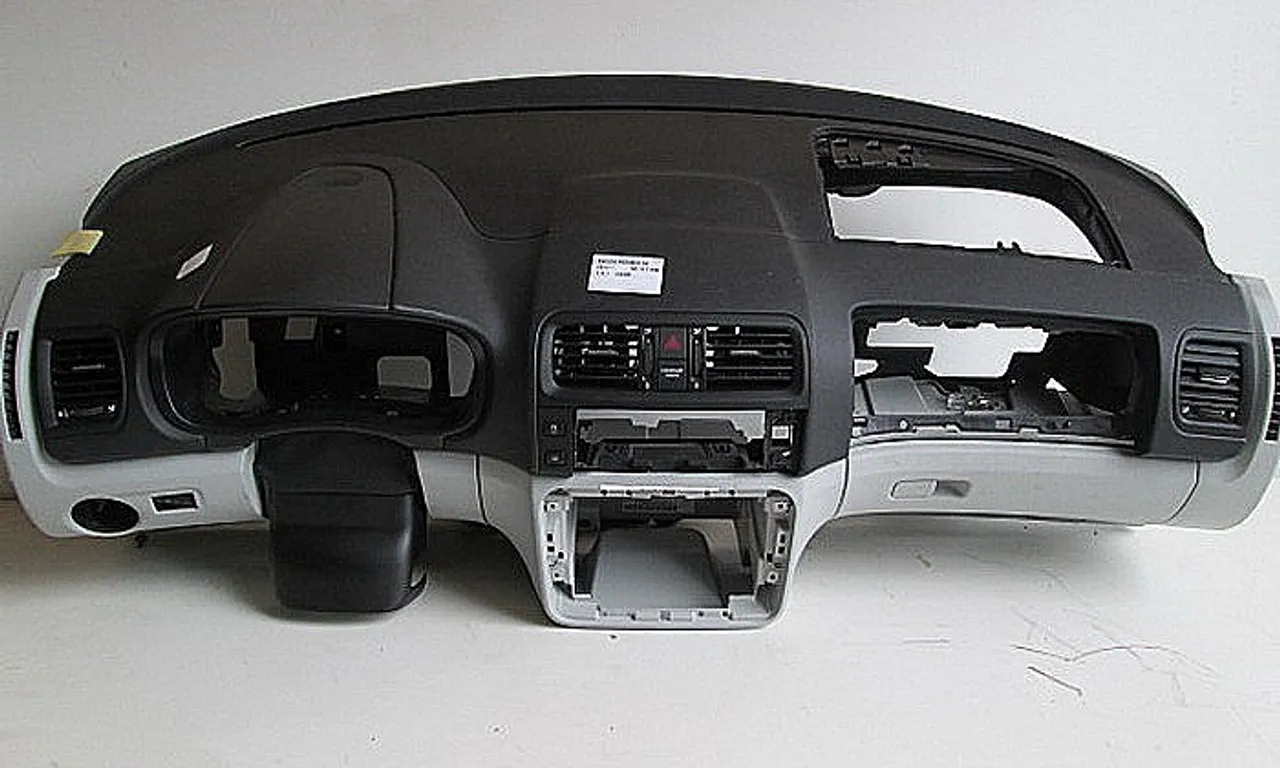 PLANSEU BORD SKODA ROOMSTER Praktik 2007-2015