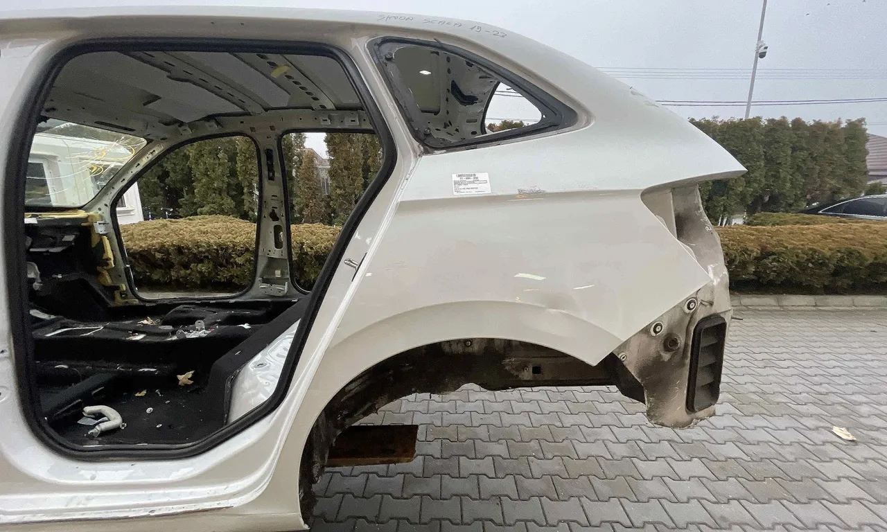 ARIPA SPATE STANGA SKODA SCALA 2019-2023