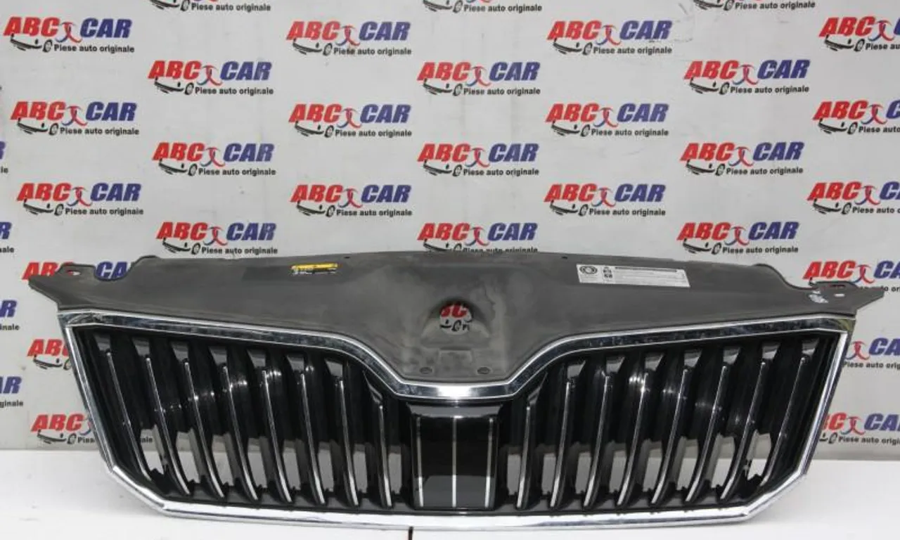 Grila radiatoare (model cu distronic) SKODA SUPERB I 2001-2008