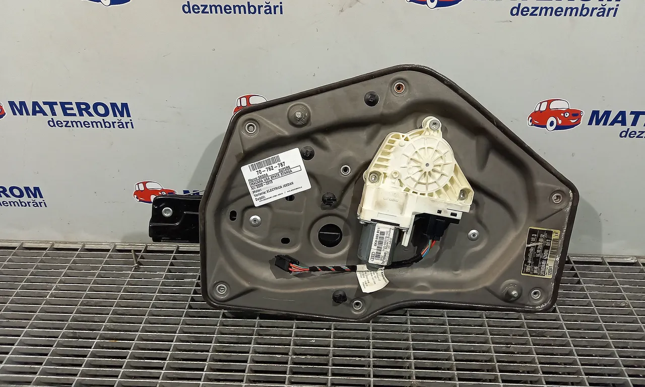 MACARA USA SPATE STANGA SKODA SUPERB II 2008-2015