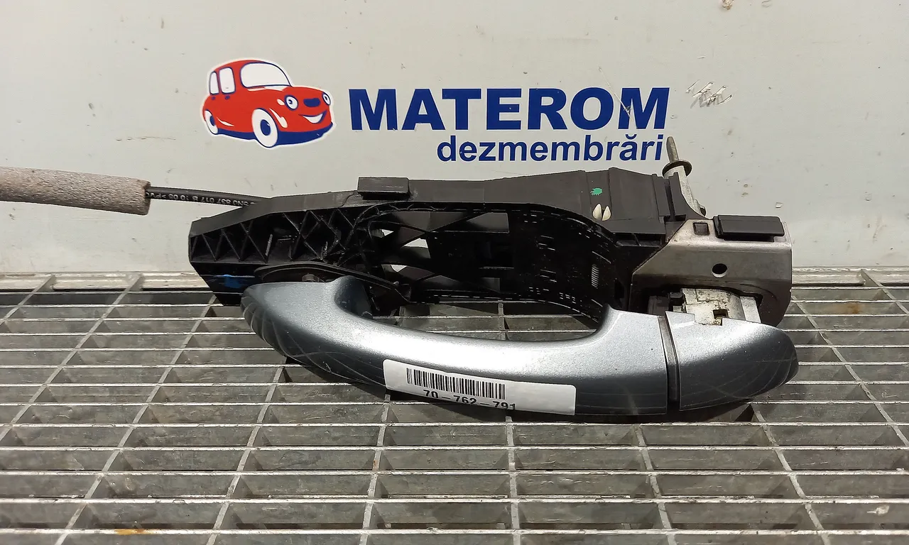 MANER USA FATA DREAPTA SKODA SUPERB II 2008-2015