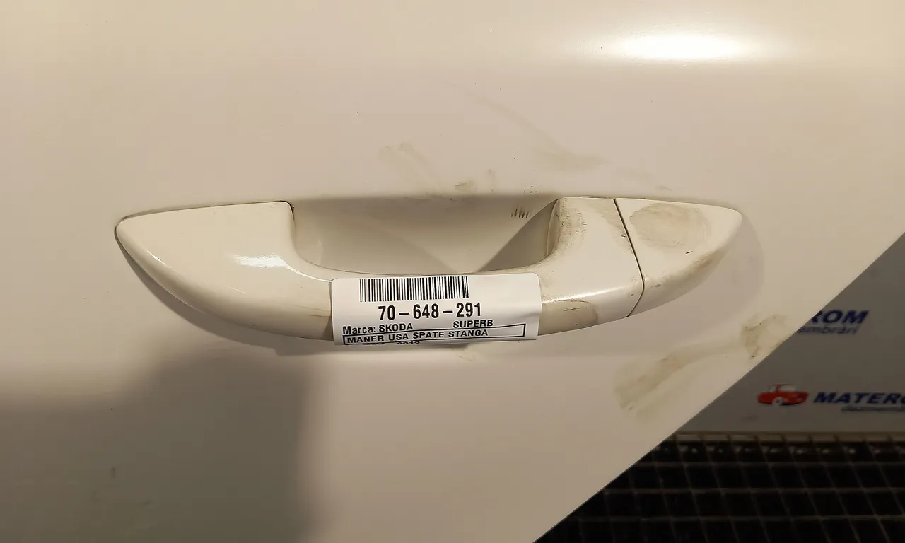 MANER USA SPATE STANGA SKODA SUPERB II 2008-2015