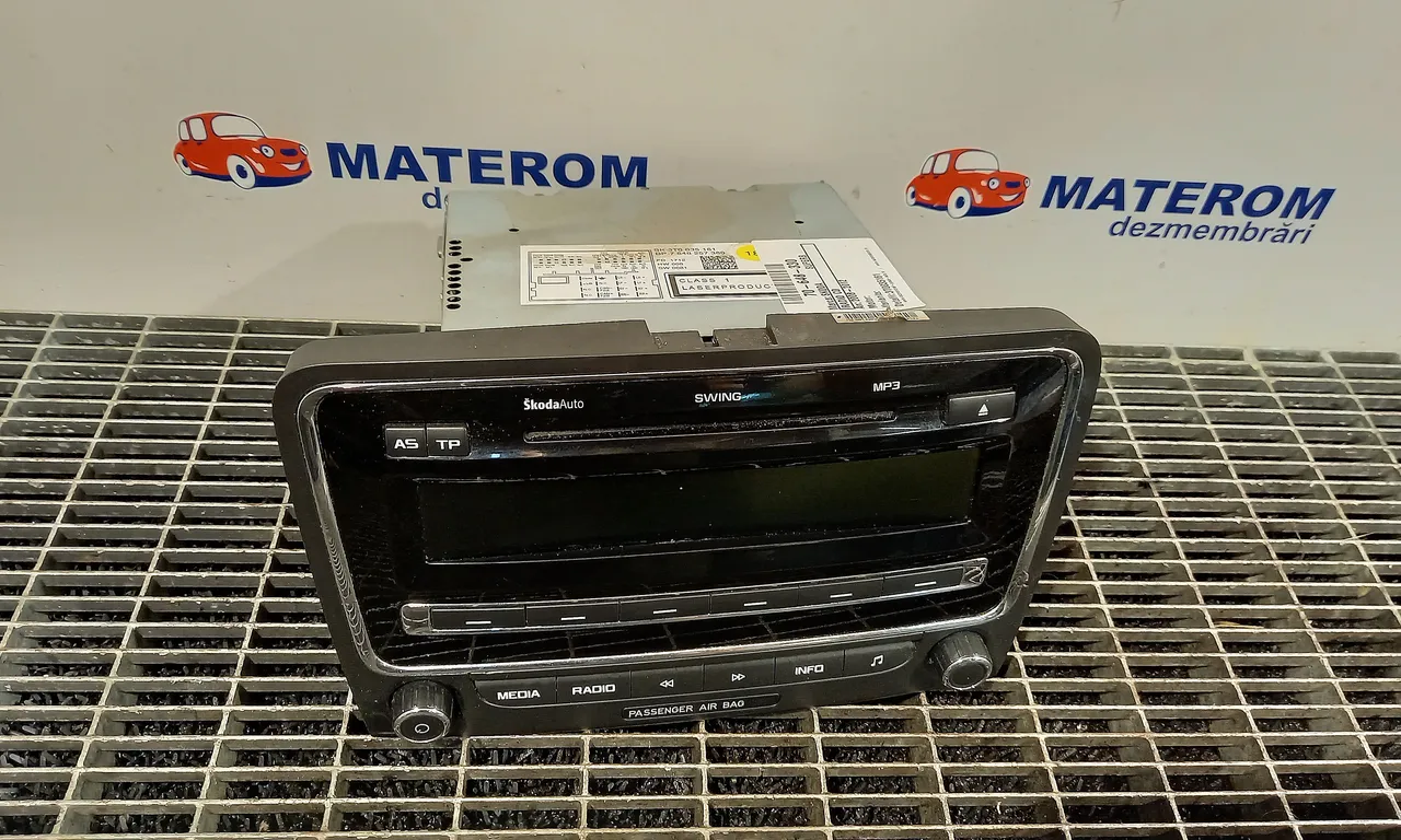 RADIO CD SKODA SUPERB II 2008-2015