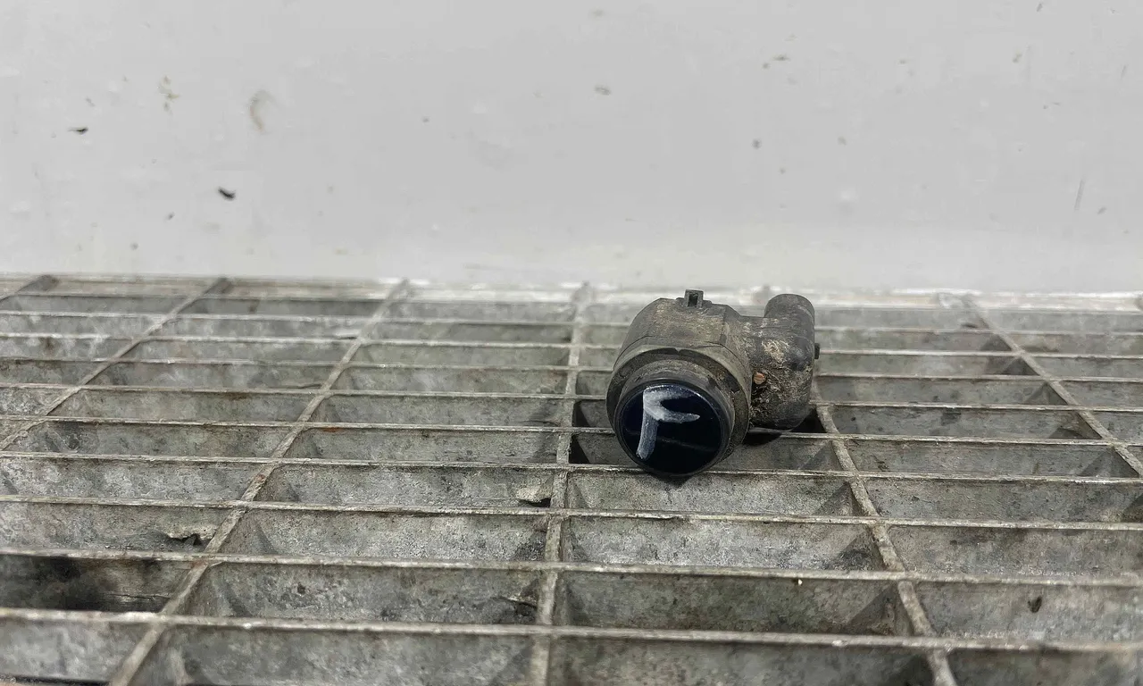 SENZOR PARCARE FATA SKODA SUPERB II 2008-2015