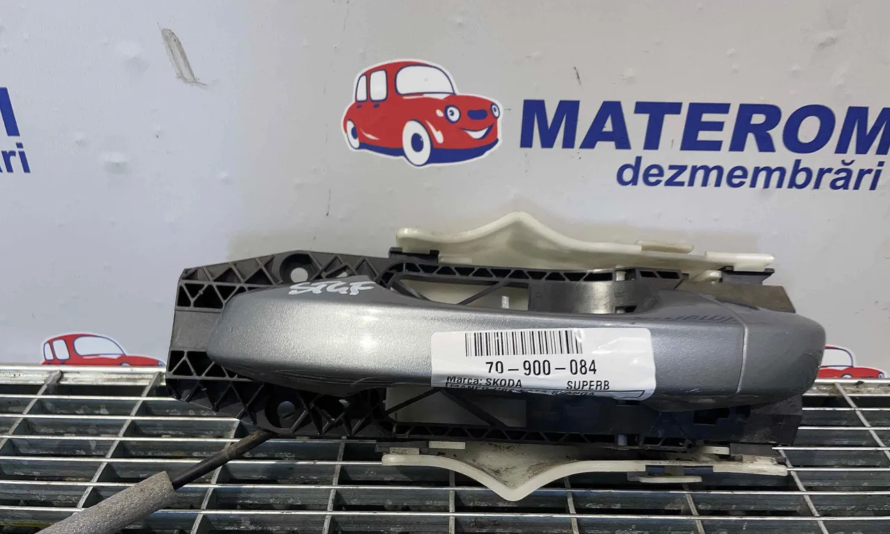MANER USA FATA STANGA SKODA SUPERB III 2015-2024