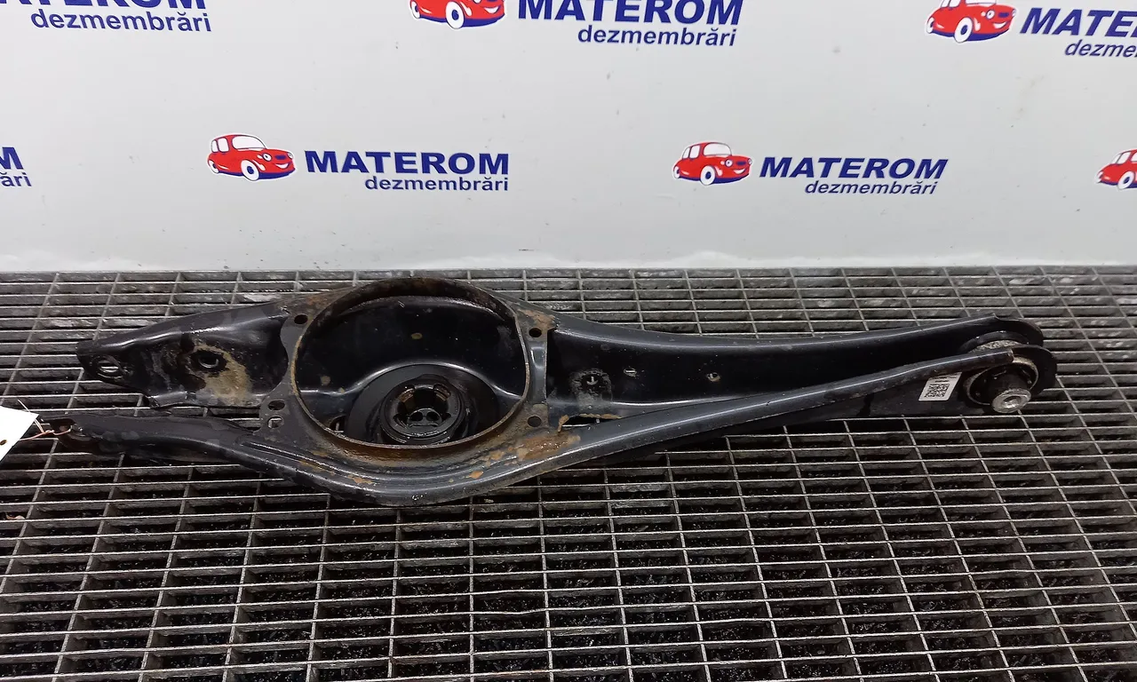 BRAT SPATE INFERIOR STANGA SKODA SUPERB III 2015-2024