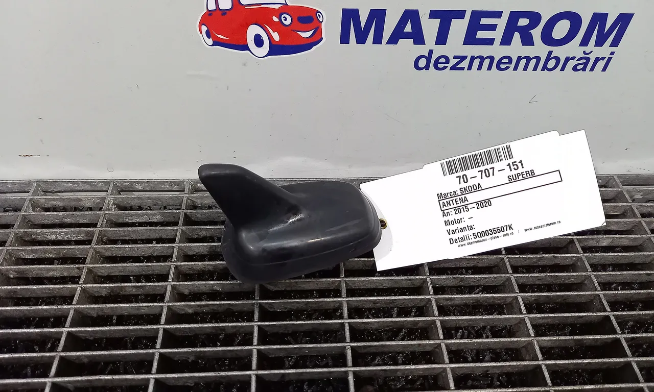 ANTENA SKODA SUPERB III 2015-2024