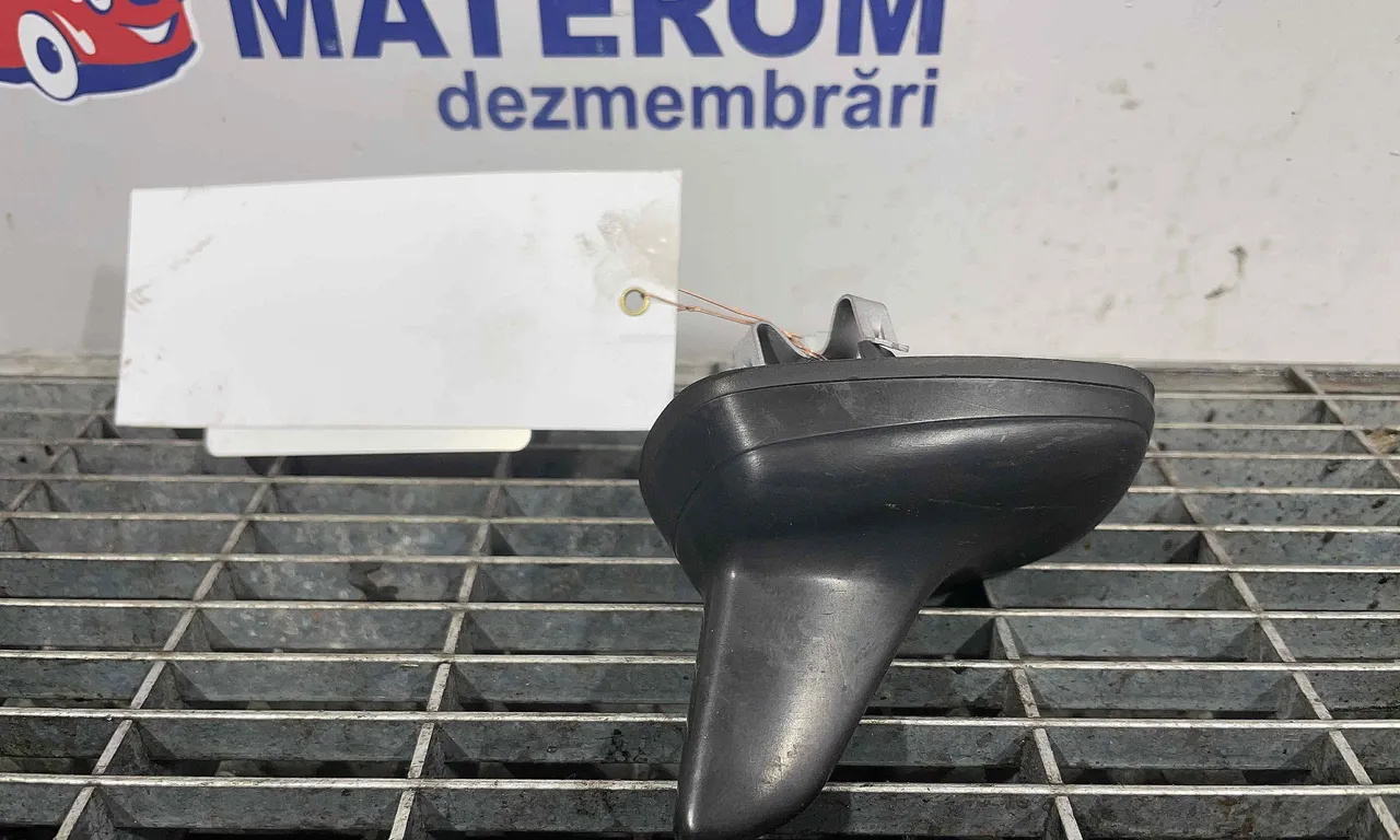 ANTENA SKODA SUPERB III 2015-2024