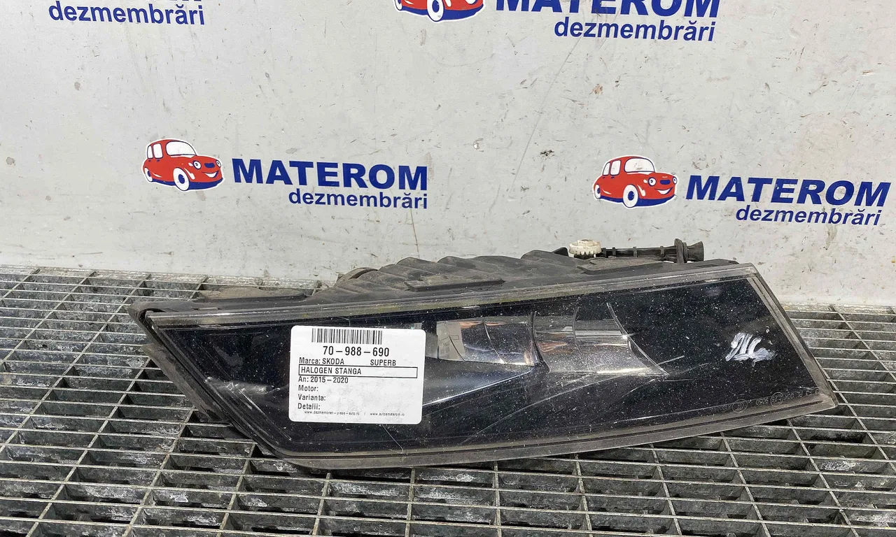 HALOGEN STANGA SKODA SUPERB III 2015-2024
