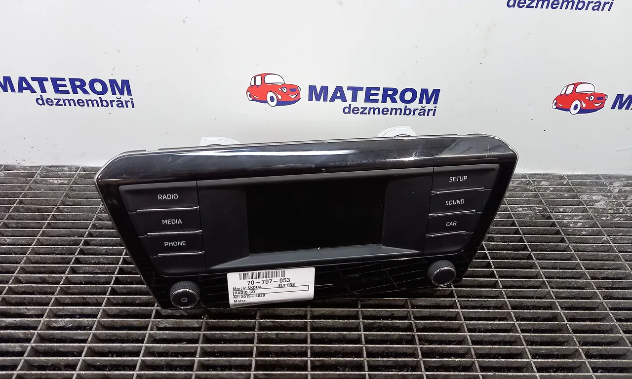 RADIO CD SKODA SUPERB III 2015-2024