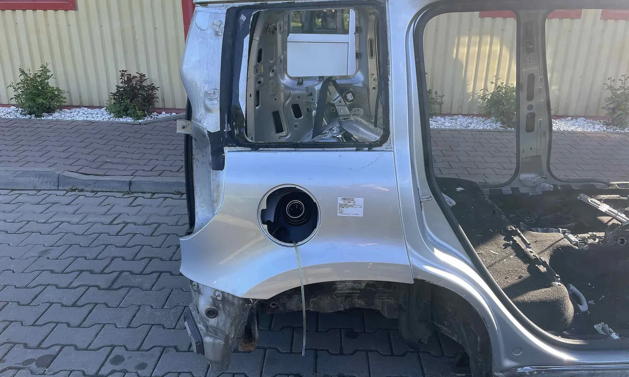 ARIPA SPATE DREAPTA SKODA YETI 2009-2017