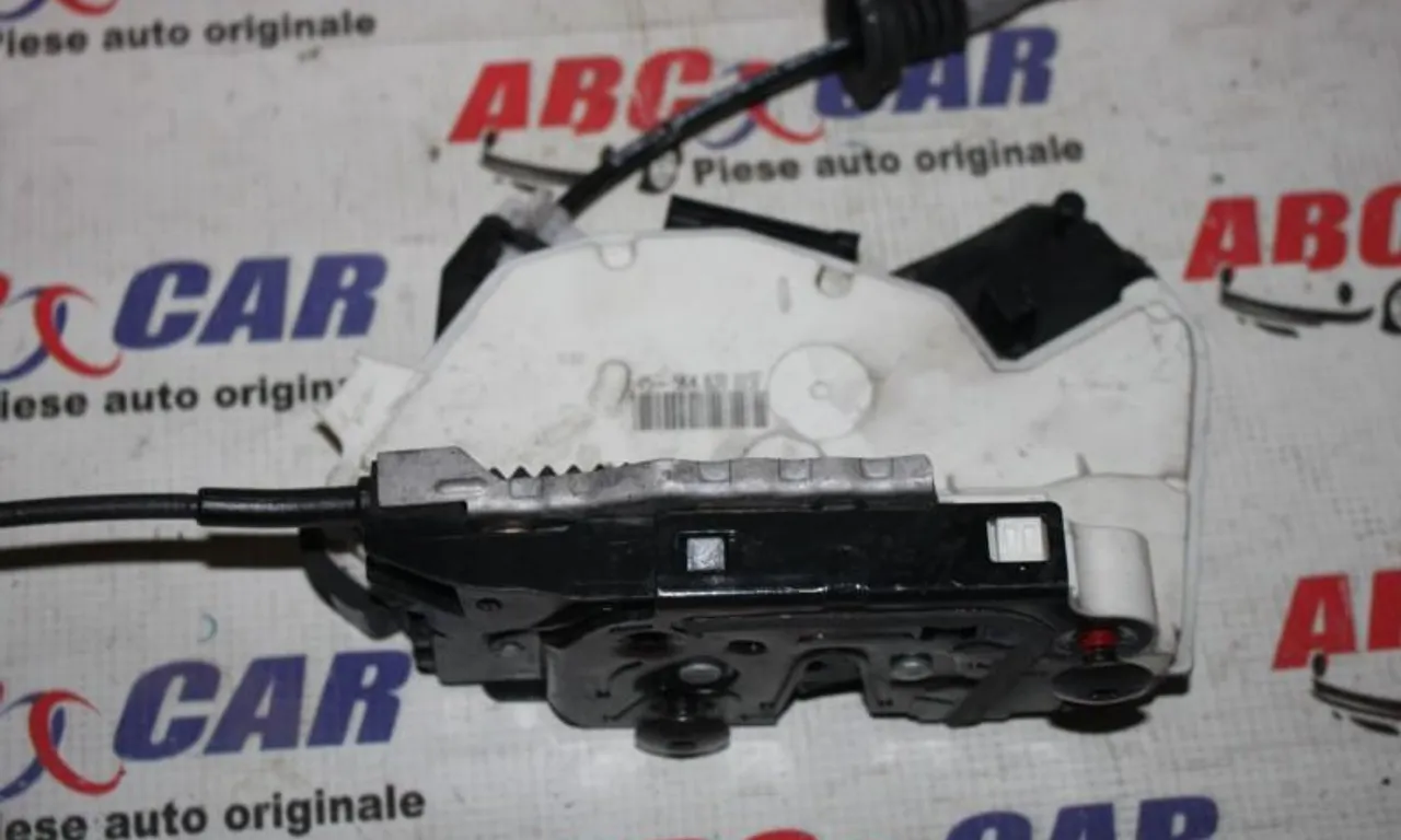 Broasca usa stanga spate SKODA YETI 2009-2017