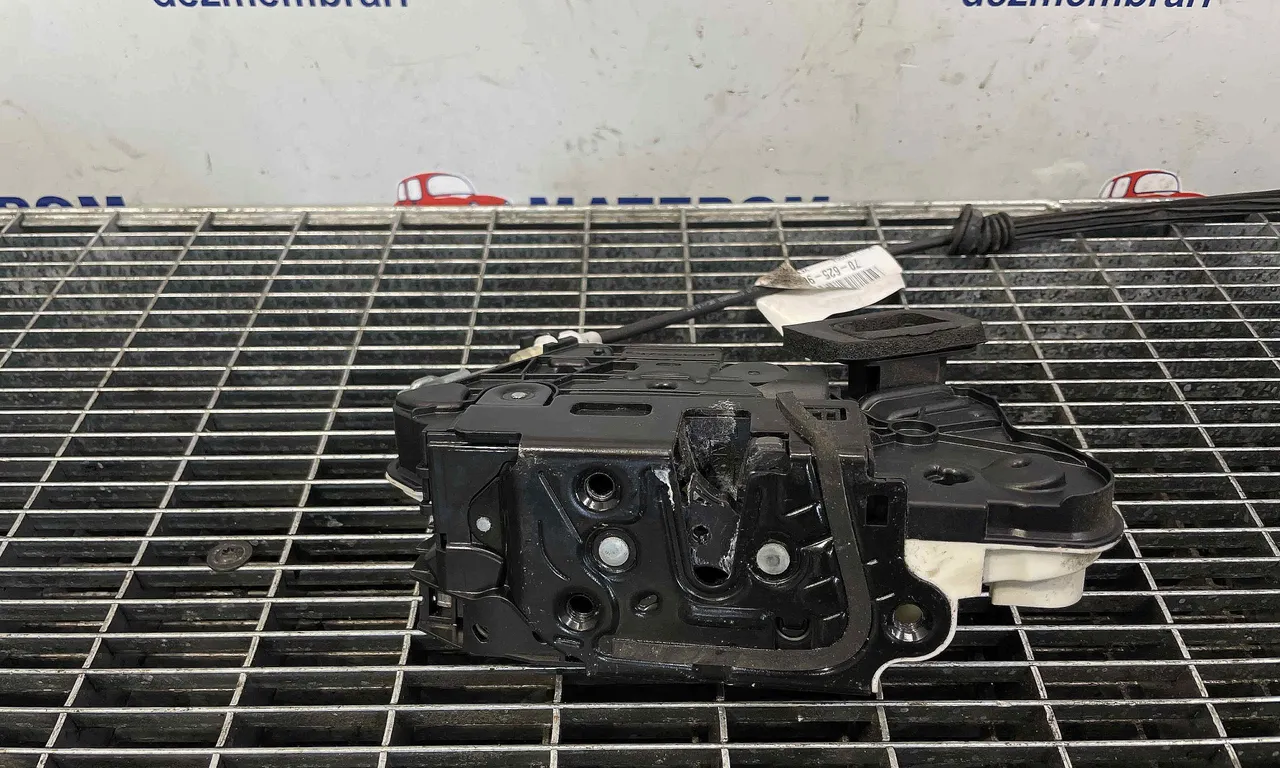 INCUIETOARE USA FATA DREAPTA SKODA YETI 2009-2017
