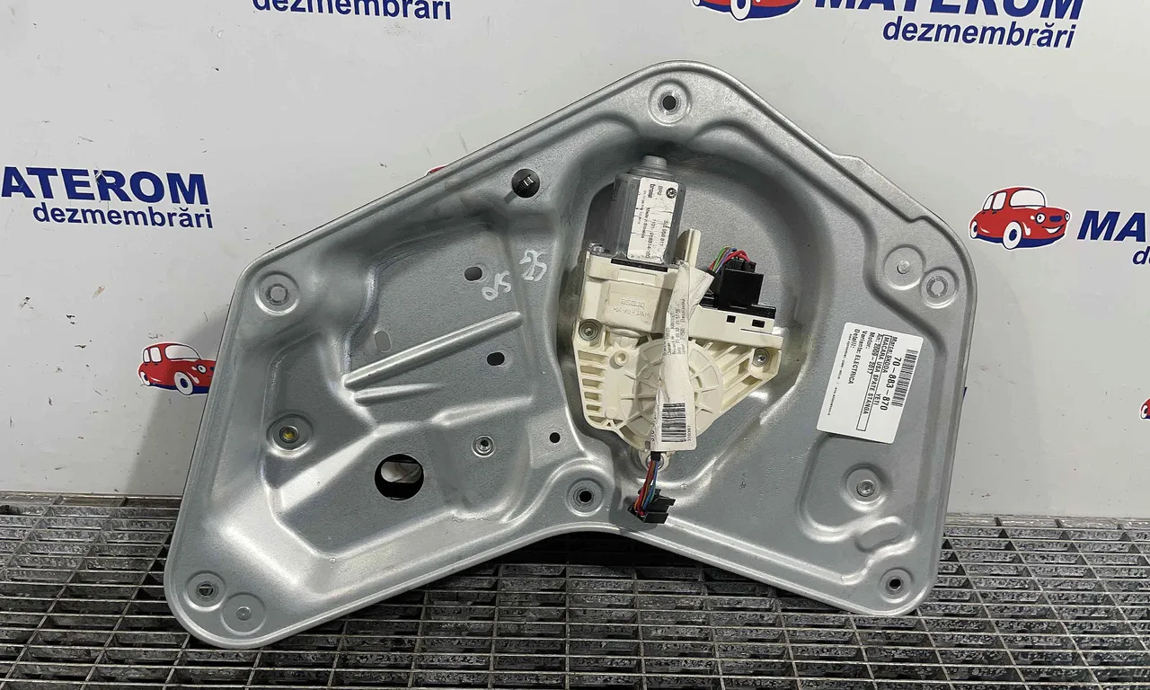 MACARA USA SPATE STANGA SKODA YETI 2009-2017