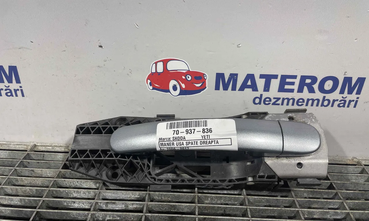 MANER USA SPATE DREAPTA SKODA YETI 2009-2017