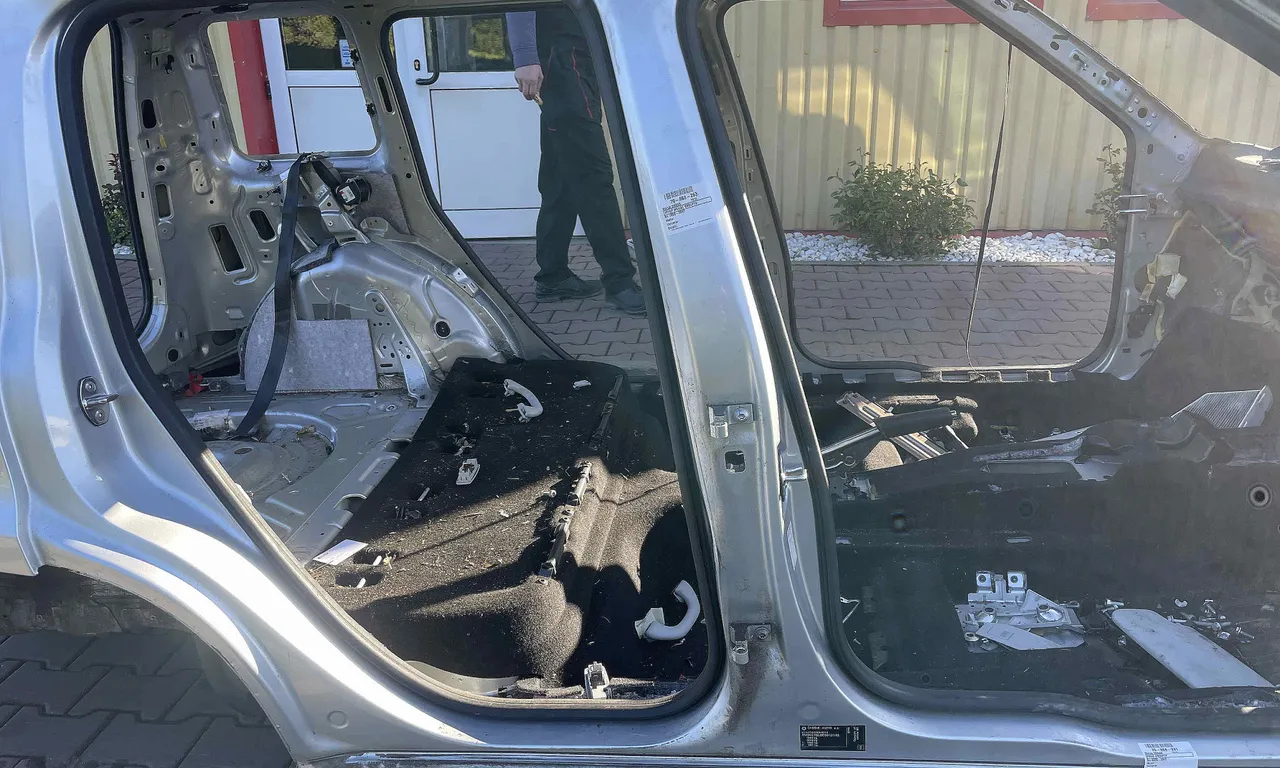 STALP MIJLOC DREAPTA SKODA YETI 2009-2017